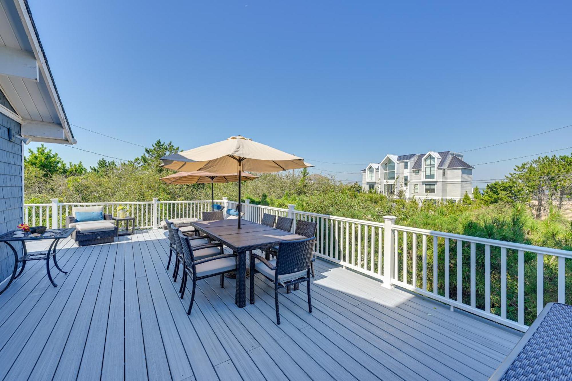 Westhampton Beach Home With Deck And Ocean Views! Bagian luar foto