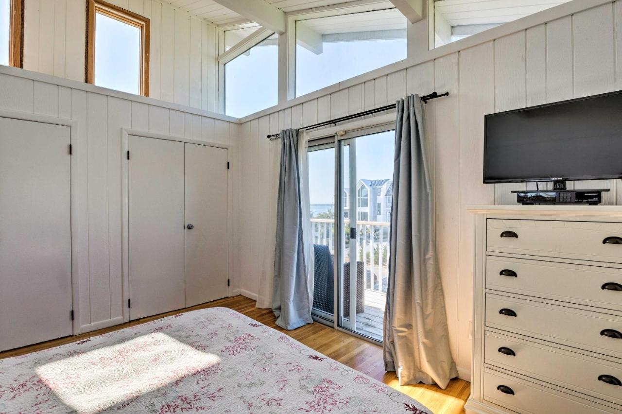 Westhampton Beach Home With Deck And Ocean Views! Bagian luar foto